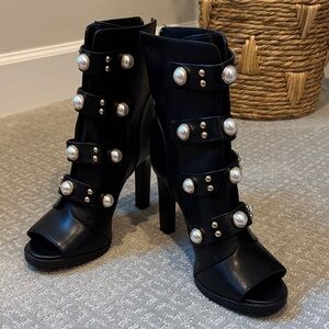 NWOT Karl Lagerfeld Brayden Peep-Toe Pearl & Gold Stud Embellished Booties, 9